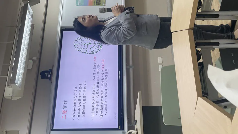 目標為導向的跨域進程與反思：跨域進化論講座心得 / Purpose-Driven Interdisciplinary Journey and Reflections: Seminar Takeaways